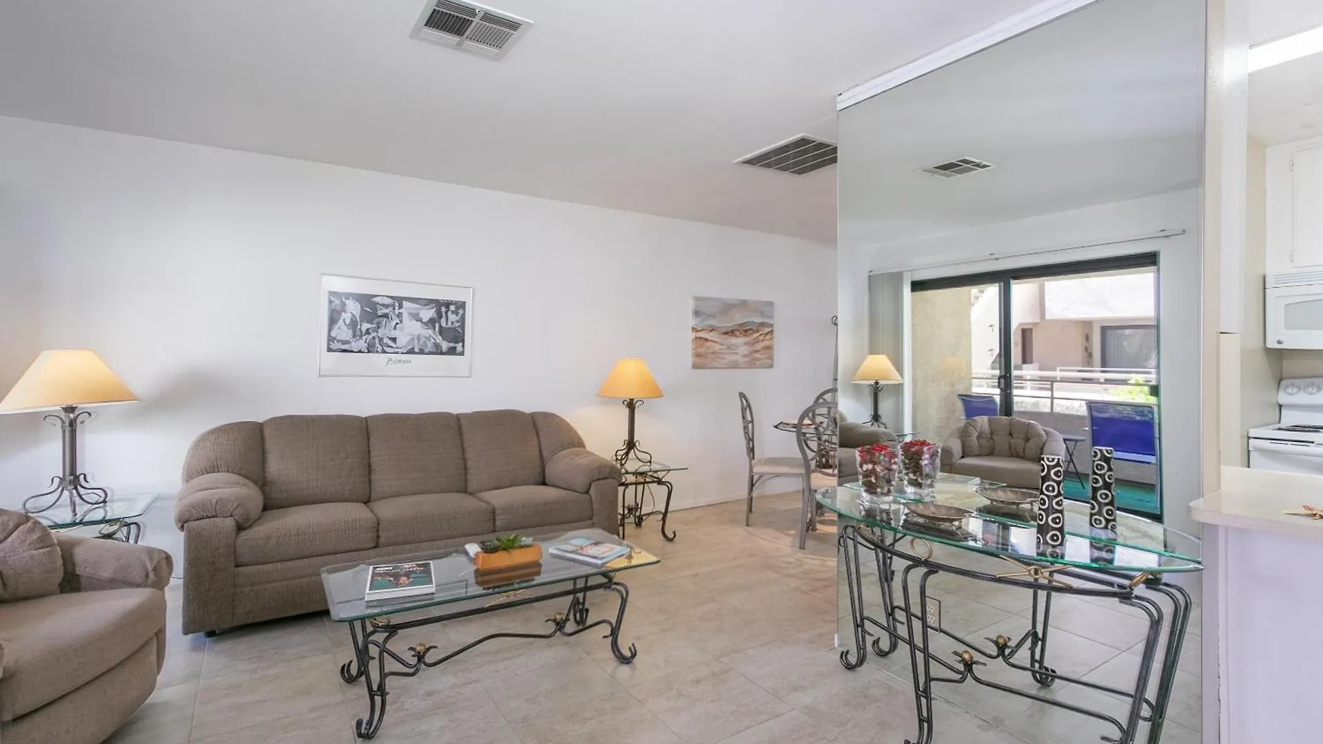 Semesterbostad Biarritz Bliss By Oranj Palm Villa Palm Springs